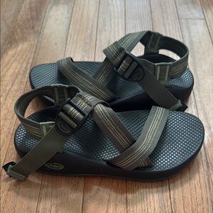 Chaco men’s size 7 Z/1 sandal